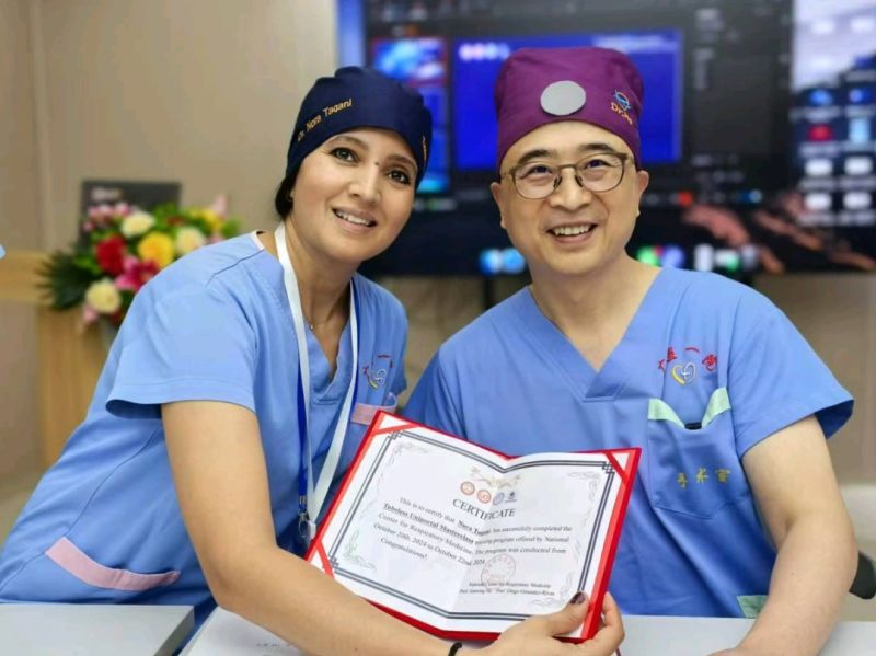 Dr Nora Taqani, chirurgienne thoracique — formation en chirurgie robotique